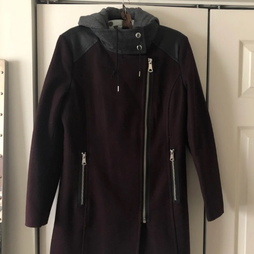 Andrew Mark Warm Merlot/Wine colored Long Coat size 8